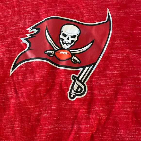 Ladies NFL Tampa Bay Buccaneers Long Sleeve Crop Top Size Large - Picture 2 of 5